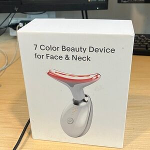 7 Color Beauty Device for Face & Neck